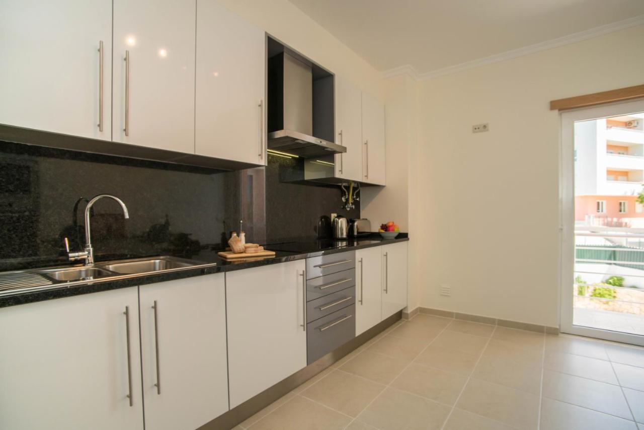 Central Modern 2 Bed Apartment Armação de Pêra Exteriér fotografie