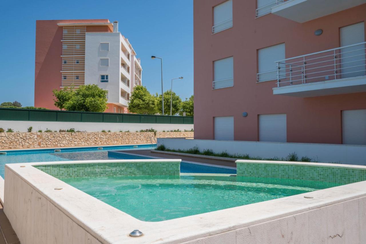 Central Modern 2 Bed Apartment Armação de Pêra Exteriér fotografie